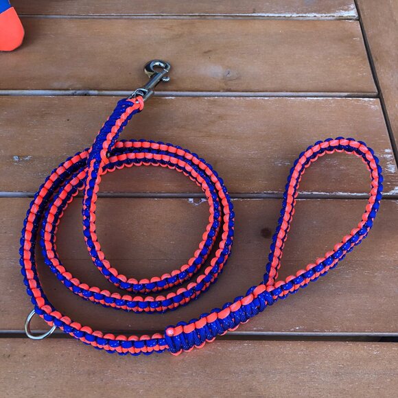 Blue & Neon Orange Dog Leash 54" Reflective Paracord ~ New Handmade in USA - Picture 8 of 8